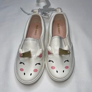 COPY - Old navy  Unicorn toddler shoes size 8